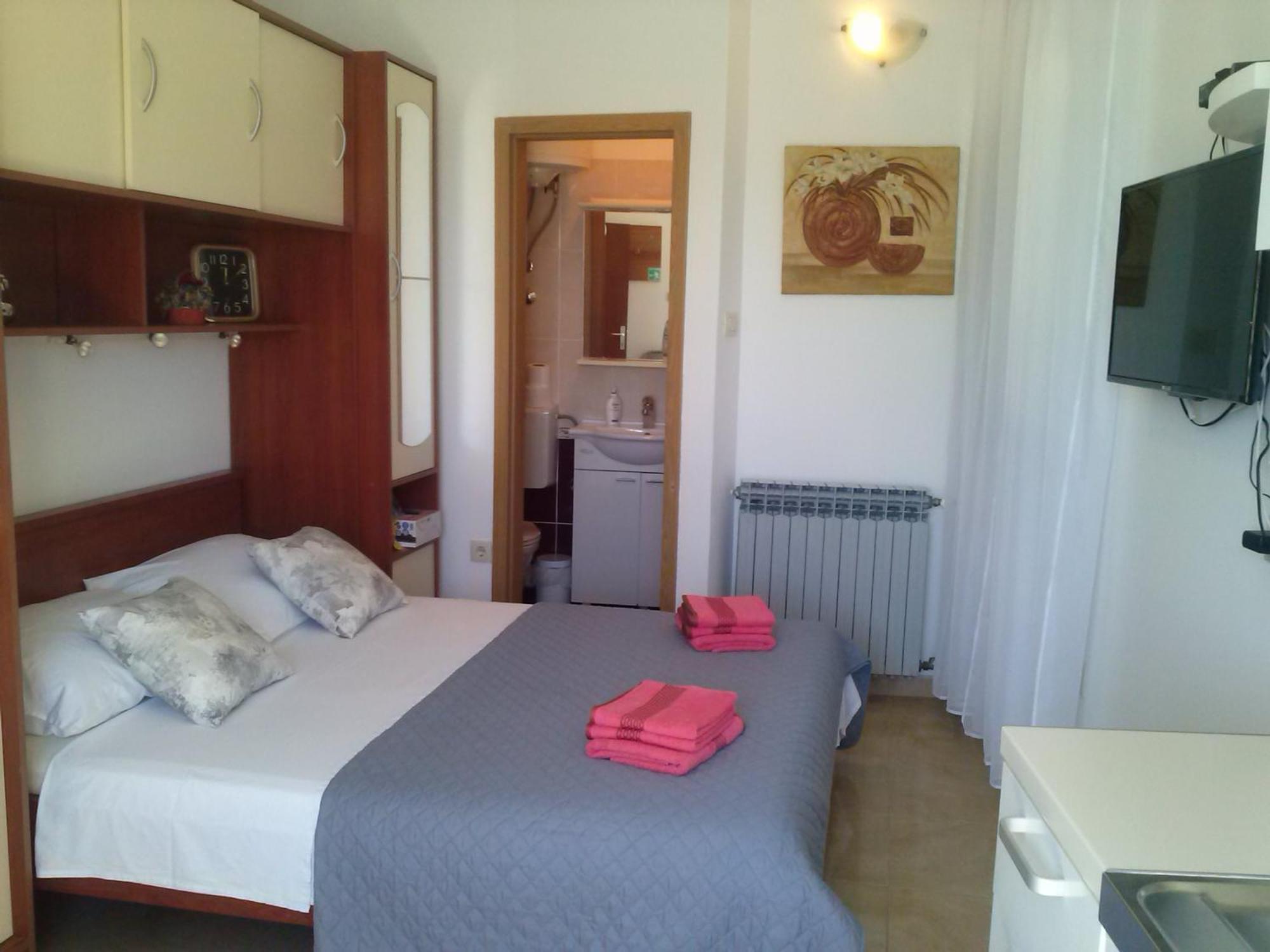Studio Apartment Mala Plaza Kaštela Eksteriør bilde